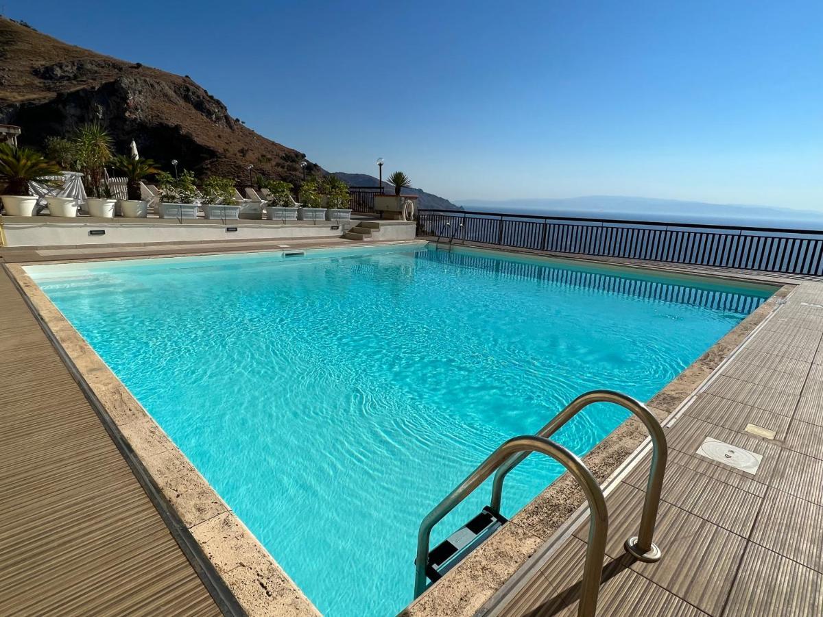 Chez Marie Apartman Taormina Kültér fotó